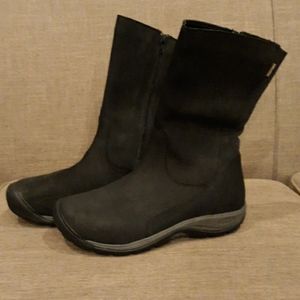 Keen women's waterproof boots